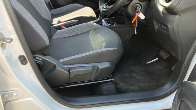 Toyota Aygo X 1.0 VVT-i Pure 5dr Auto Petrol Hatchback